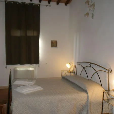 Brignole Oda ve Kahvaltı Castelnuovo Berardenga