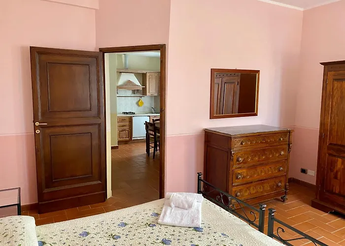 布里尼奥莱别墅酒店 3*