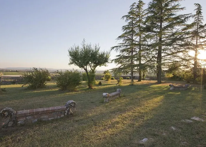 布里尼奥莱别墅酒店 3*
